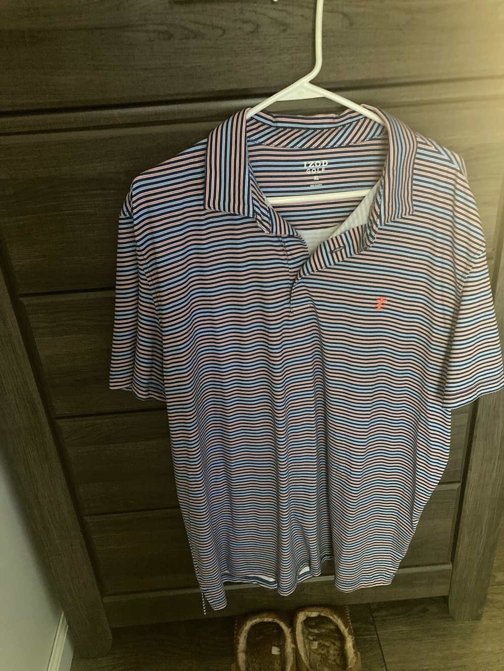 Izod Men's Multi-Stripe Polo with Coral Logo xl